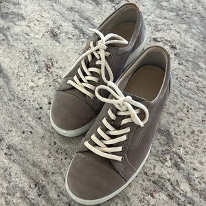 ECCO Soft 7 suede sneakers.  Excellent condition.  Size 8/39